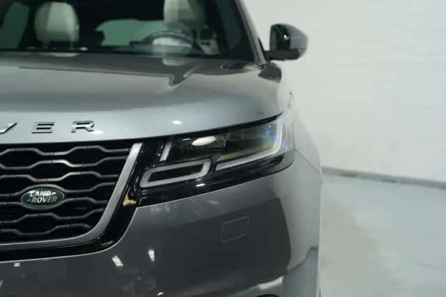 Range Rover Velar (2018) thumbnail 5