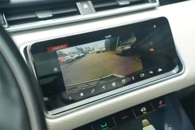 Range Rover Velar (2018) thumbnail 51