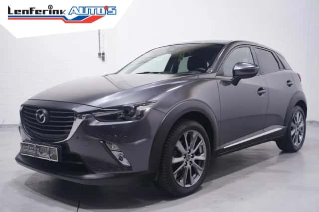 Mazda CX-3 (2017) thumbnail 2