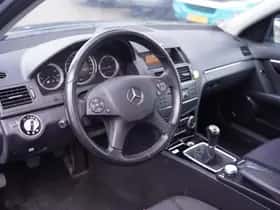 Mercedes-Benz C-Klasse (2009) thumbnail 26