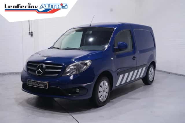 Mercedes-Benz Citan (2014) thumbnail 1