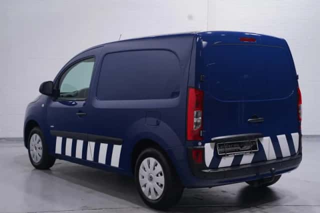 Mercedes-Benz Citan (2014) thumbnail 3