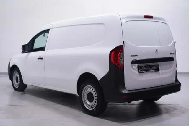 Mercedes-Benz Citan (2024) thumbnail 3