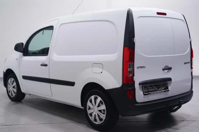 Mercedes-Benz Citan (2018) thumbnail 3