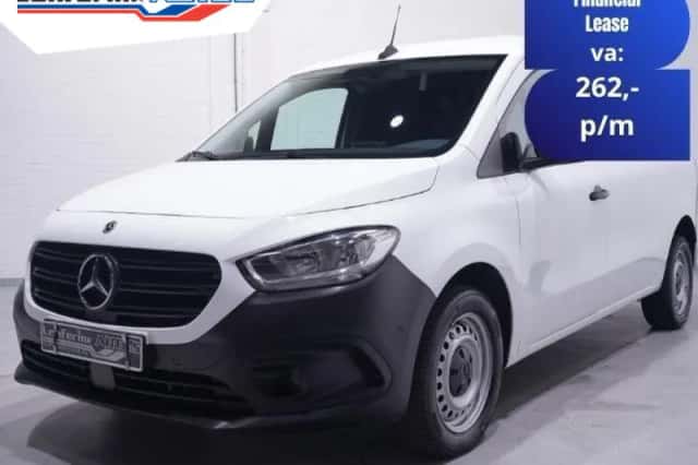 Mercedes-Benz Citan (2024) thumbnail 2