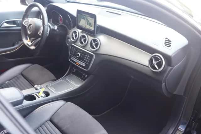 Mercedes-Benz CLA-Klasse (2018) thumbnail 52
