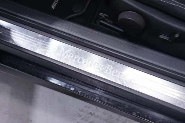 Mercedes-Benz E-Klasse (2012) thumbnail 130