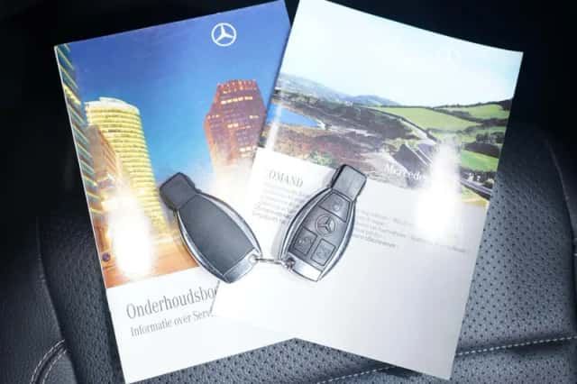 Mercedes-Benz E-Klasse (2012) thumbnail 141