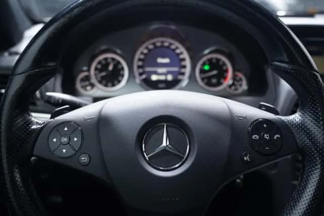 Mercedes-Benz E-Klasse (2012) thumbnail 20