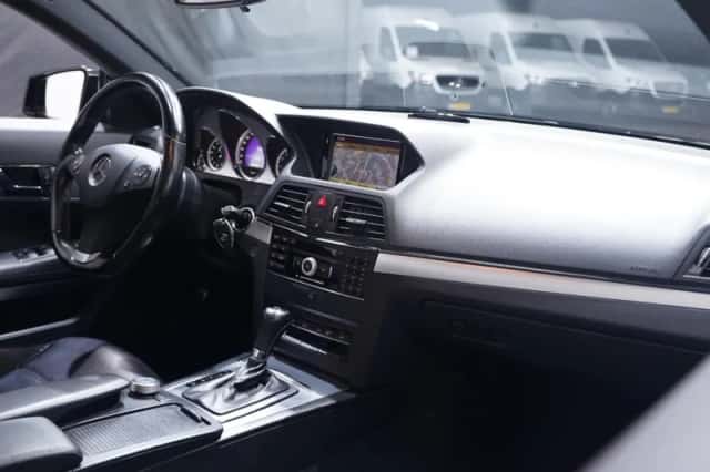 Mercedes-Benz E-Klasse (2012) thumbnail 41