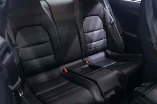 Mercedes-Benz E-Klasse (2012) thumbnail 43