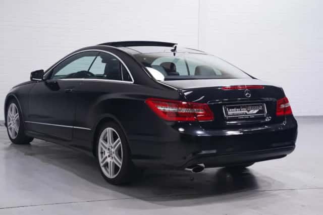 Mercedes-Benz E-Klasse (2012) thumbnail 8