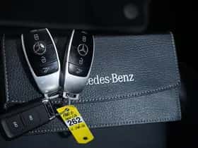 Mercedes-Benz E-Klasse (2017) thumbnail 153