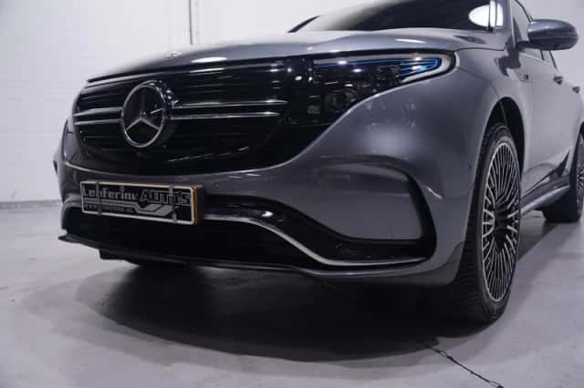 Mercedes-Benz EQC (2023) thumbnail 6