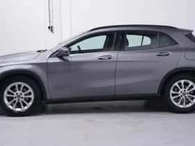 Mercedes-Benz GLA (2019) thumbnail 5