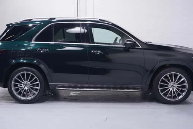 Mercedes-Benz GLE (2022) thumbnail 117