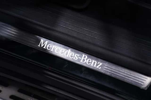 Mercedes-Benz GLE (2022) thumbnail 128