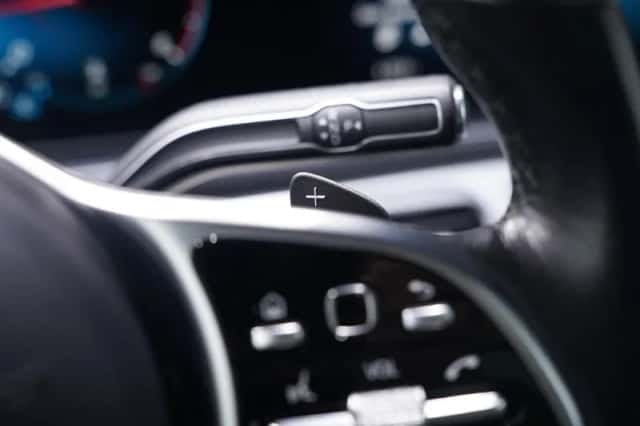 Mercedes-Benz GLE (2022) thumbnail 134