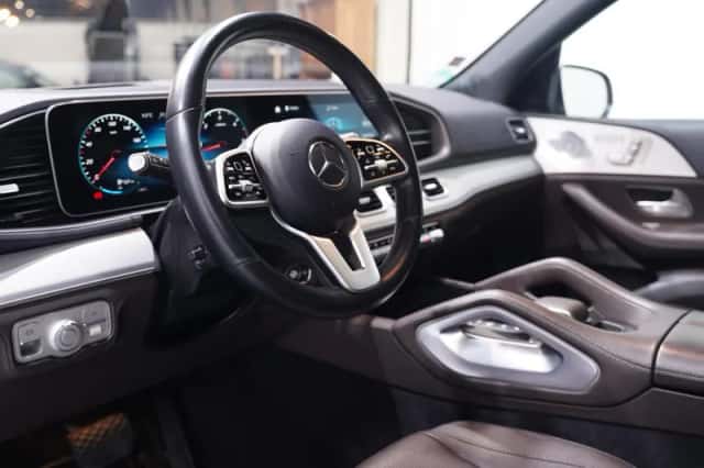 Mercedes-Benz GLE (2022) thumbnail 156