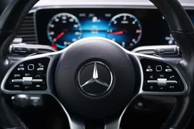Mercedes-Benz GLE (2022) thumbnail 23