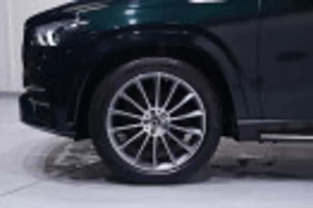 Mercedes-Benz GLE (2022) thumbnail 64