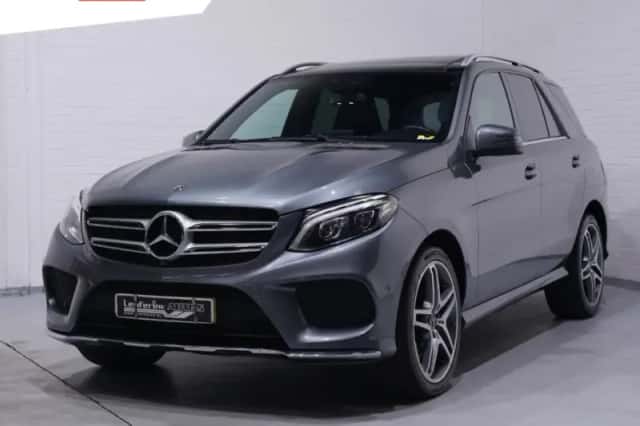 Mercedes-Benz GLE (2017) thumbnail 1