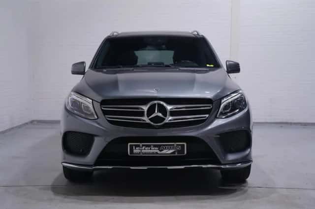 Mercedes-Benz GLE (2017) thumbnail 2