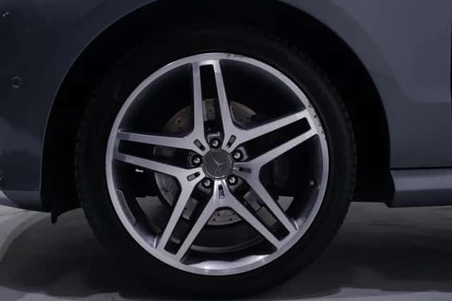Mercedes-Benz GLE (2017) thumbnail 179
