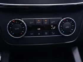 Mercedes-Benz GLE (2017) thumbnail 187