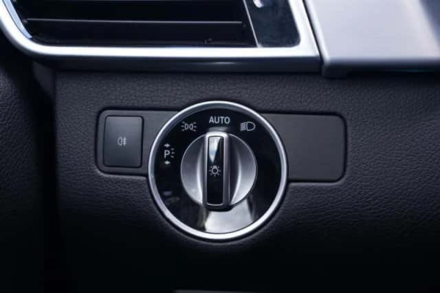 Mercedes-Benz GLE (2017) thumbnail 215