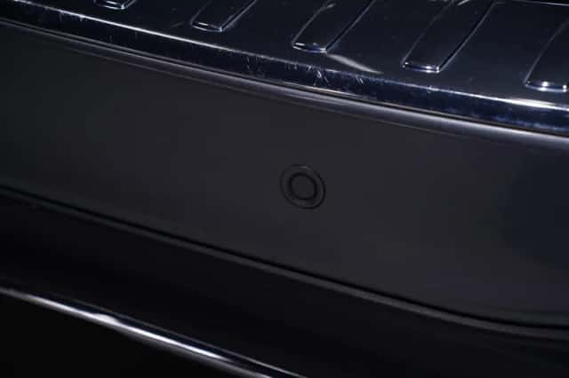 Mercedes-Benz GLE (2017) thumbnail 25