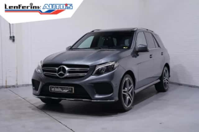 Mercedes-Benz GLE (2017) thumbnail 254