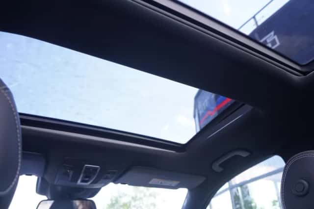 Mercedes-Benz GLE (2017) thumbnail 59