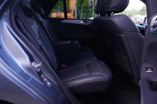 Mercedes-Benz GLE (2017) thumbnail 63