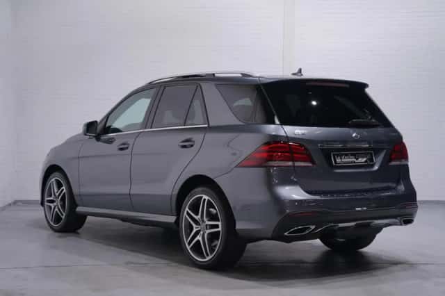Mercedes-Benz GLE (2017) thumbnail 8