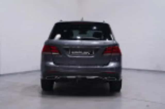 Mercedes-Benz GLE (2017) thumbnail 90