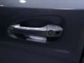Mercedes-Benz GLE (2017) thumbnail 93