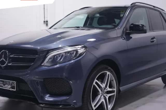 Mercedes-Benz GLE (2016) thumbnail 1