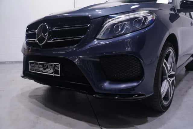 Mercedes-Benz GLE (2016) thumbnail 6