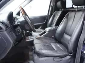 Mercedes-Benz ML-Klasse (2004) thumbnail 110