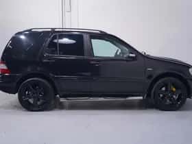 Mercedes-Benz ML-Klasse (2004) thumbnail 85