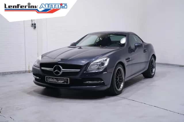 Mercedes-Benz SLK-Klasse (2011) thumbnail 2