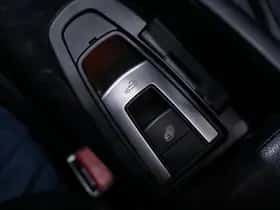 Mercedes-Benz SLK-Klasse (2011) thumbnail 126