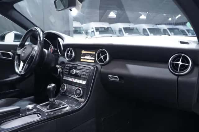 Mercedes-Benz SLK-Klasse (2011) thumbnail 136
