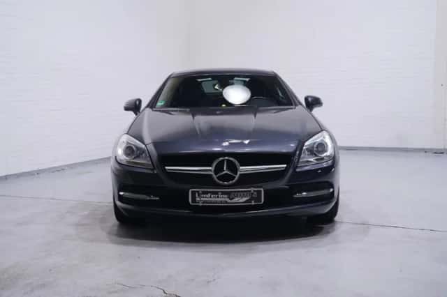 Mercedes-Benz SLK-Klasse (2011) thumbnail 4