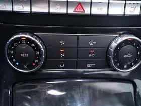 Mercedes-Benz SLK-Klasse (2011) thumbnail 36