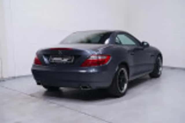 Mercedes-Benz SLK-Klasse (2011) thumbnail 56