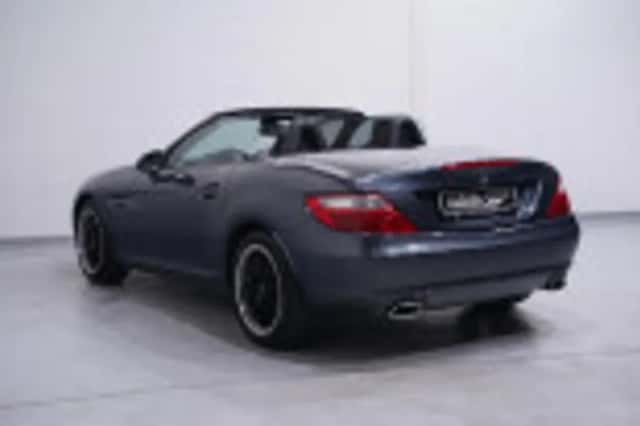 Mercedes-Benz SLK-Klasse (2011) thumbnail 61