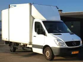 Mercedes-Benz Sprinter (2012) thumbnail 90