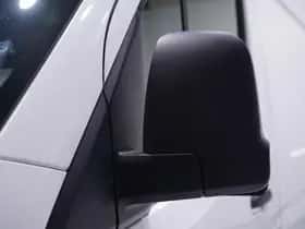 Mercedes-Benz Sprinter (2022) thumbnail 104